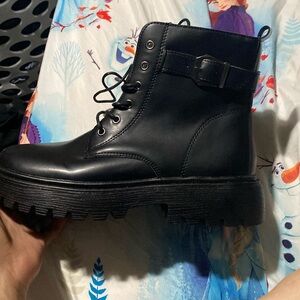 Size 9 boots